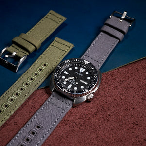 Quick Release Canvas Watch Strap in Grey with Brushed Silver Buckle (20mm)