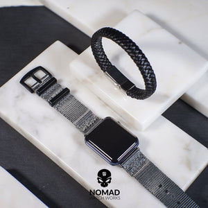 Chester Leather Bracelet in Black - Nomad watch Works