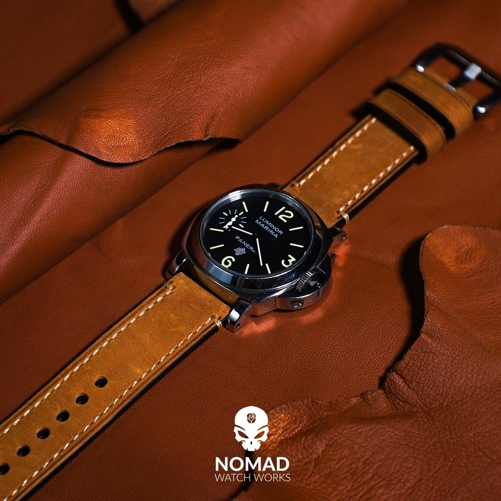 M1 Vintage Leather Watch Strap in Tan with Pre-V PVD Black Buckle (22mm) - Nomadstore Singapore