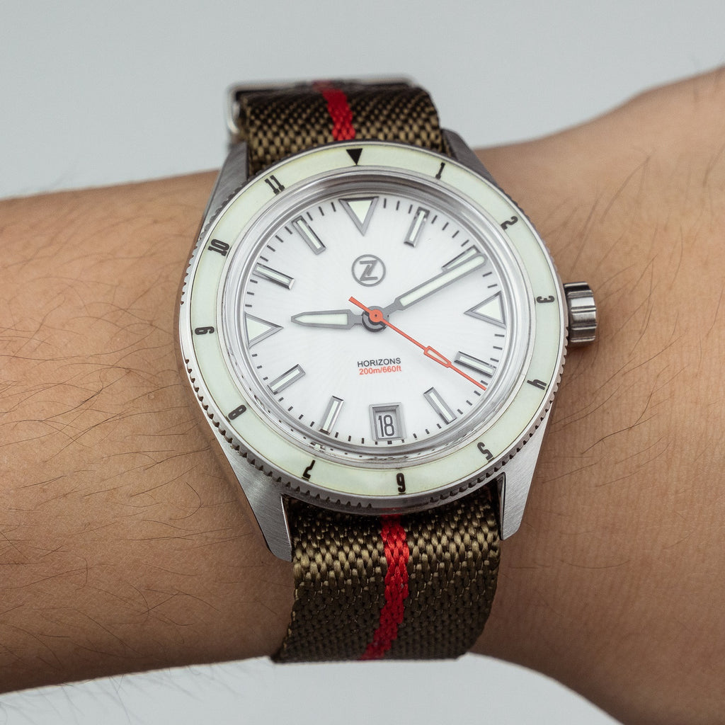 Lux Single Pass Strap in Khaki Red with Silver Buckle (22mm)