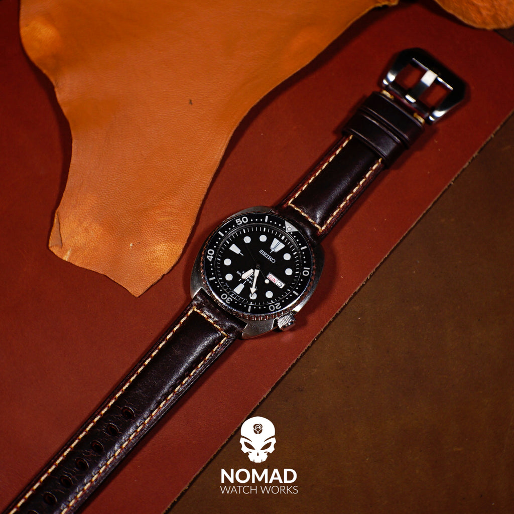 M2 Oil Waxed Leather Watch Strap in Maroon with Pre-V PVD Black Buckle (22mm)