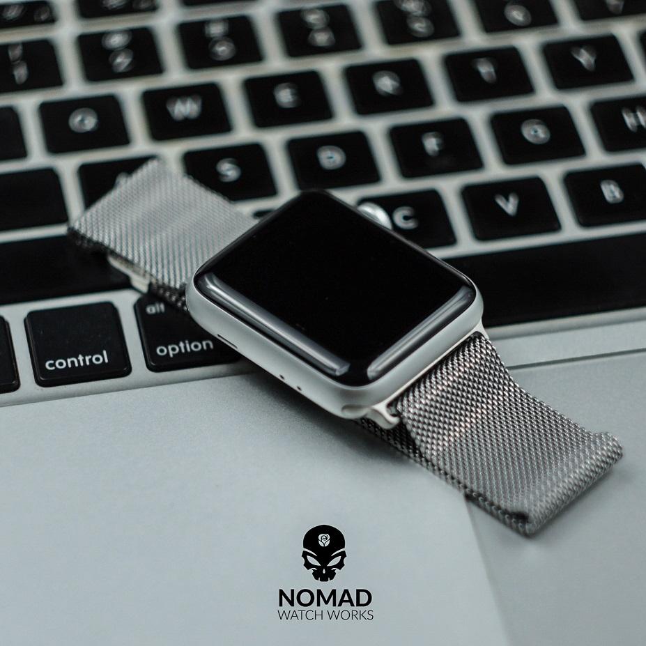 Apple Watch Milanese Mesh Strap in Silver (42 & 44mm) - Nomad watch Works