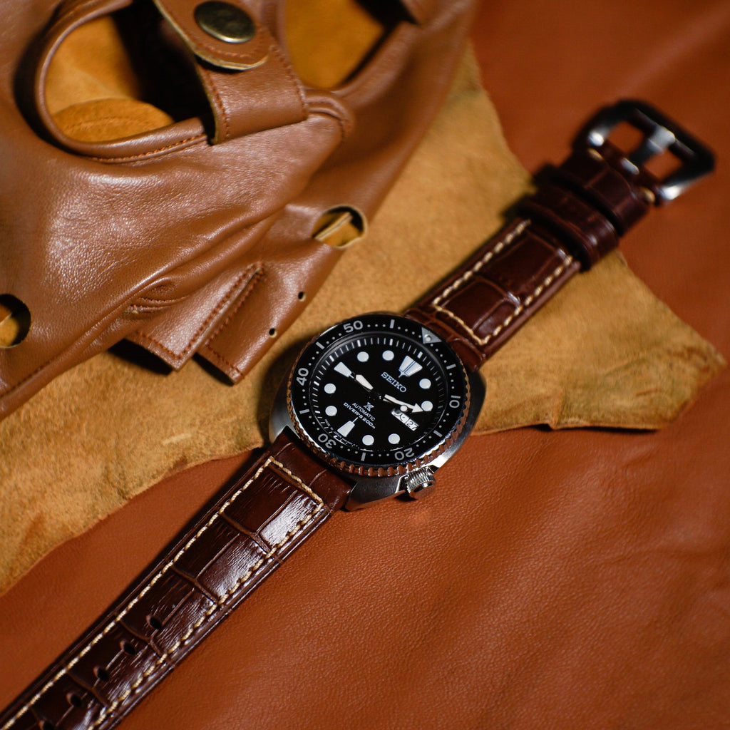 Premium Croc Embossed Leather Watch Strap in Brown with Pre-V Silver Buckle (26mm)